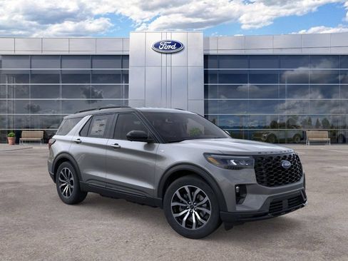 New 2026 Ford Explorer ST-Line AWD/4WD image 8