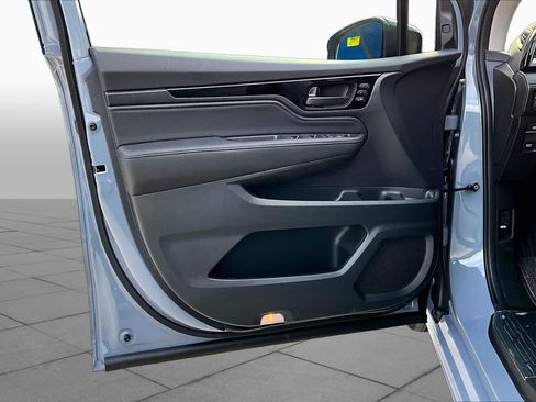New 2026 Honda Odyssey Touring image 10