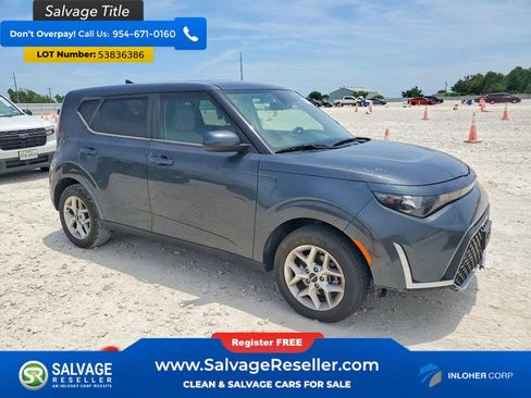 Used 2025 Kia Soul LX w/ LX Technology Package FWD image 5