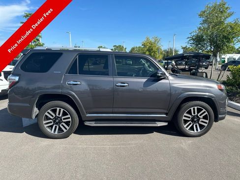 Used 2021 Toyota 4Runner Limited AWD/4WD image 5