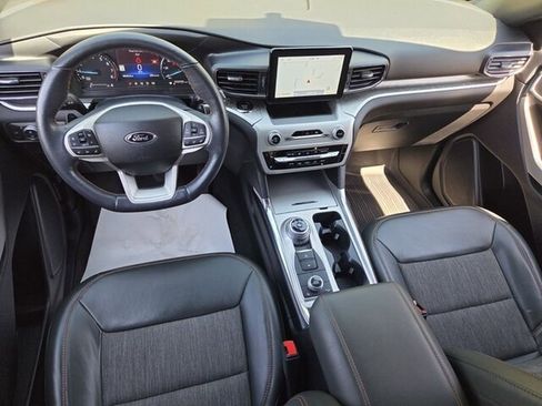 Used 2022 Ford Explorer Timberline image 12
