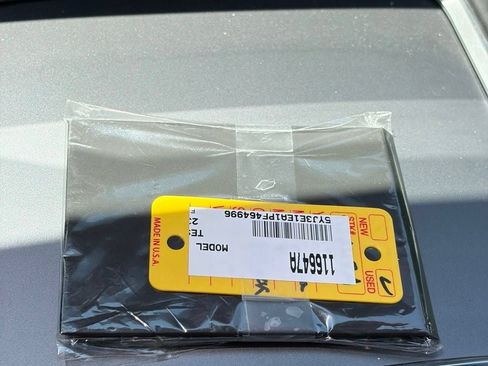 Used 2023 Tesla Model 3 Standard Range RWD image 13
