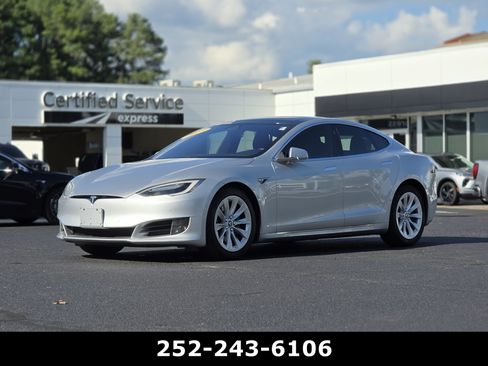 Used 2017 Tesla Model S 75D AWD/4WD image 3