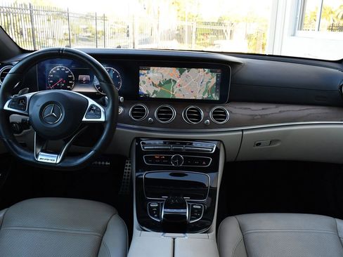 Used 2017 Mercedes-Benz E 43 AMG 4MATIC Sedan image 21