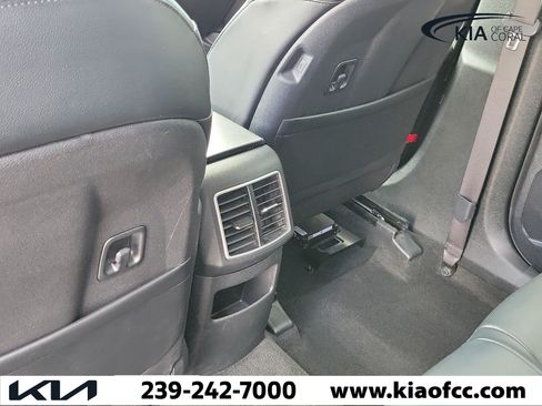 Certified 2023 Kia Sportage SX FWD image 14
