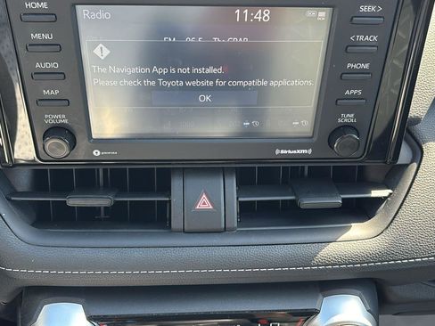 Used 2021 Toyota RAV4 XLE image 34