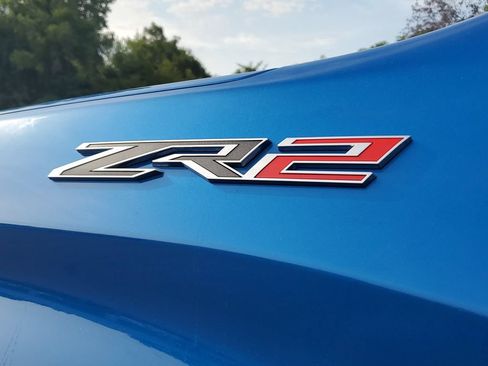 Used 2023 Chevrolet Silverado 1500 ZR2 w/ Technology Package AWD/4WD image 7
