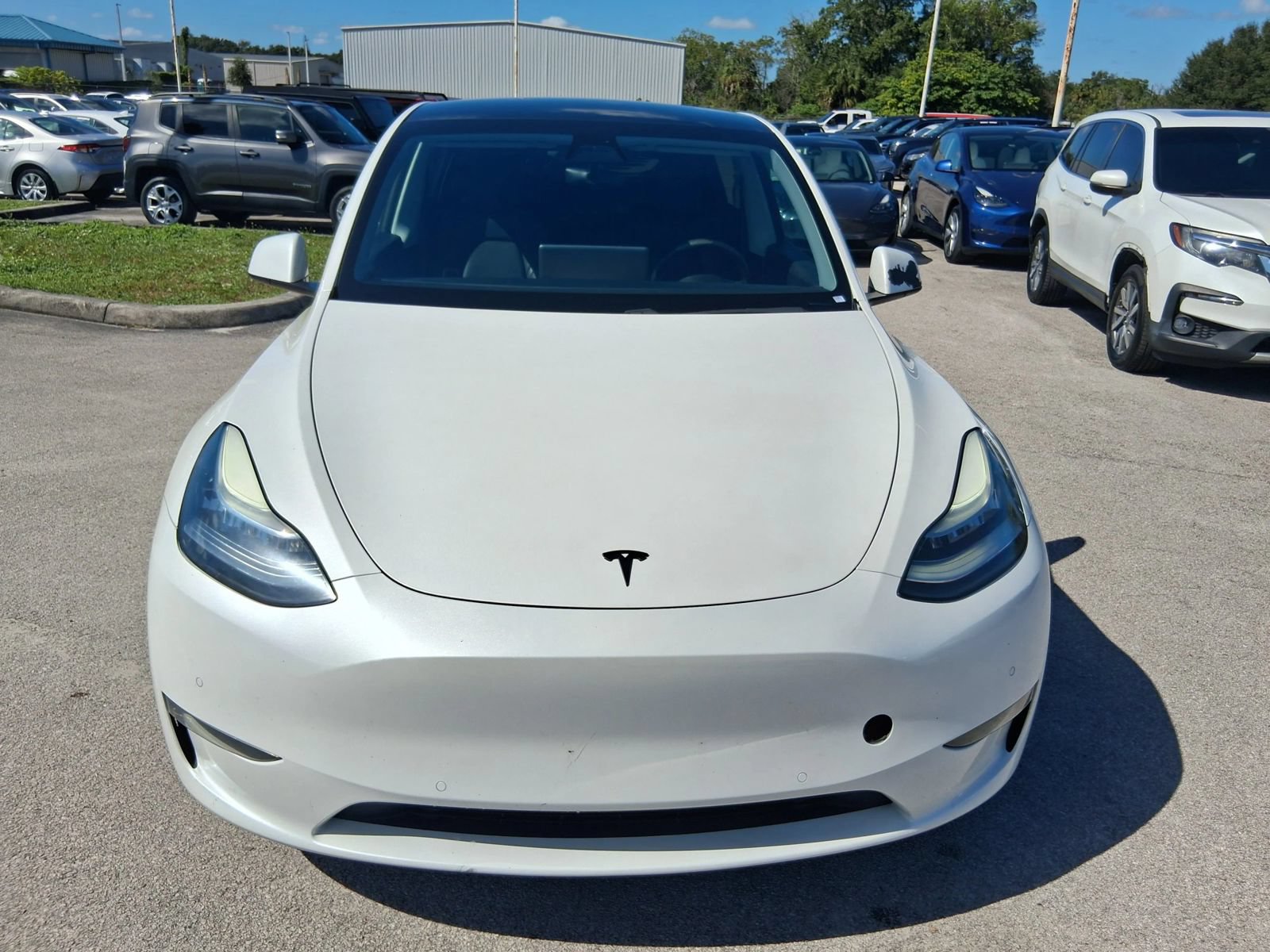 Used 2021 Tesla Model Y Long Range AWD/4WD image 2