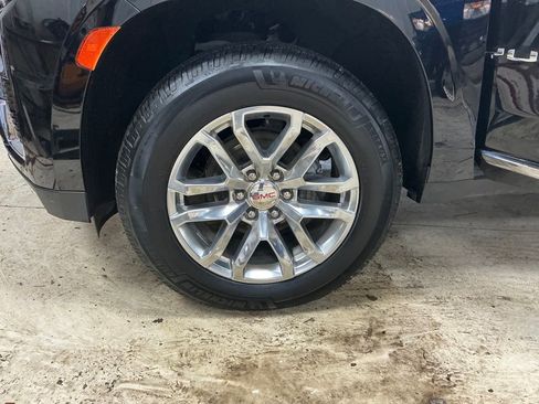 Certified 2022 GMC Yukon SLT w/ SLT Premium Package image 15