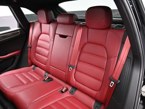 Certified 2023 Porsche Macan GTS AWD/4WD image 24