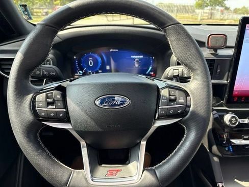 Used 2024 Ford Explorer ST w/ Equipment Group 401A AWD/4WD image 26