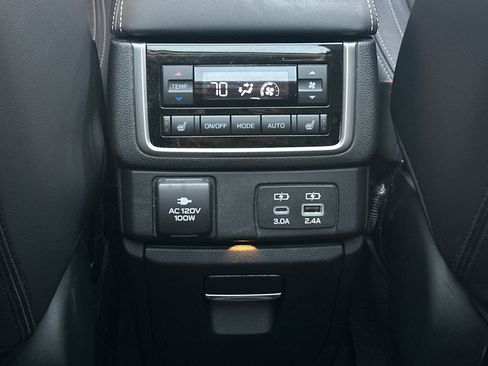 Used 2023 Subaru Ascent Touring image 17