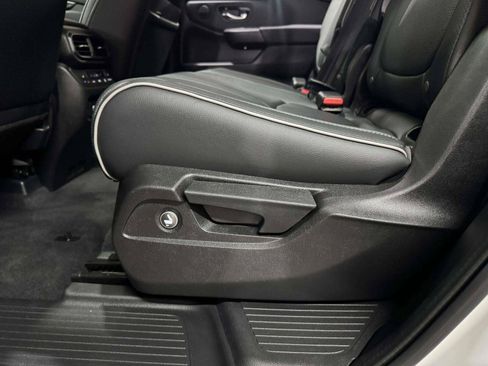 Used 2023 Honda Pilot Elite image 29