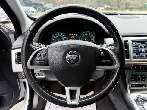Used 2014 Jaguar XF 3.0 AWD/4WD image 32