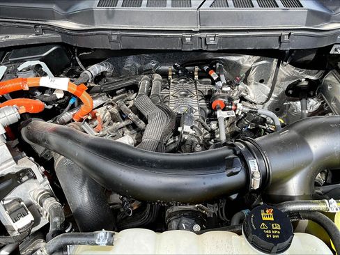 Used 2024 Ford F150 Lariat w/ Equipment Group 502A High AWD/4WD image 30