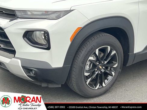 Certified 2023 Chevrolet TrailBlazer LT FWD image 11