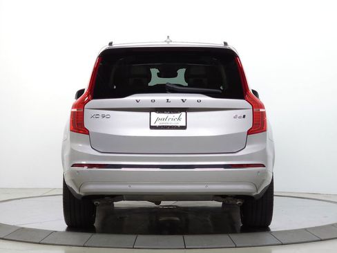 Used 2025 Volvo XC90 B6 Plus w/ Protection Package AWD/4WD image 7