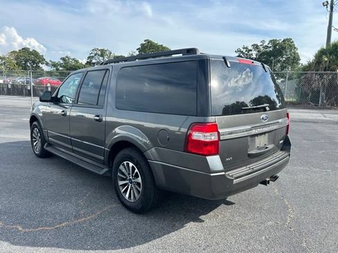 Used 2015 Ford Expedition EL XLT w/ Equipment Group 202A RWD image 3