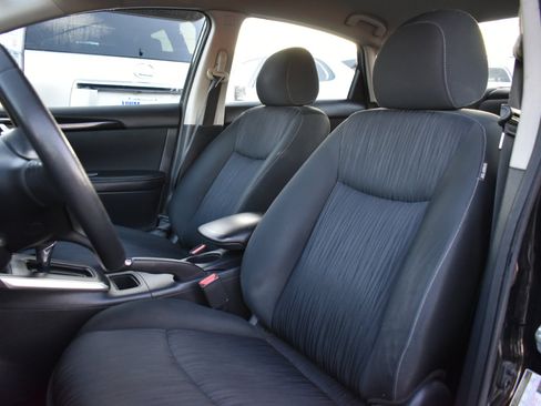 Used 2019 Nissan Sentra SV image 23