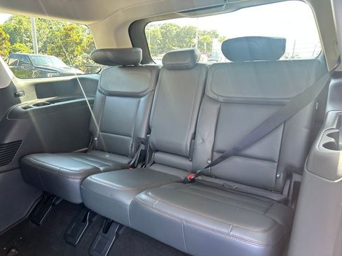 Certified 2025 Ford Expedition Active RWD image 14