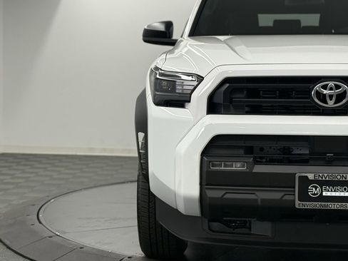 New 2026 Toyota 4Runner SR5 image 4