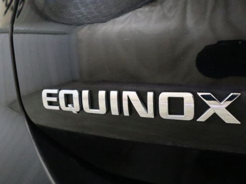 Used 2021 Chevrolet Equinox LT FWD image 23