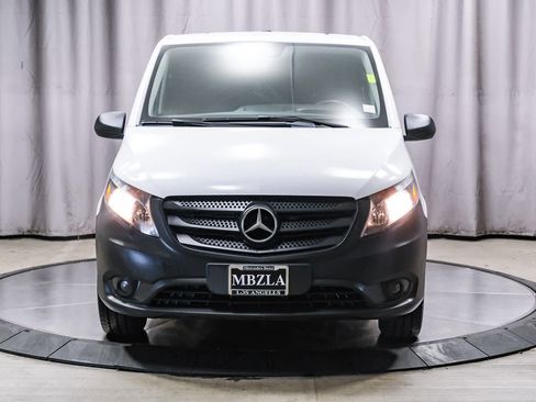 Used 2022 Mercedes-Benz Metris image 6