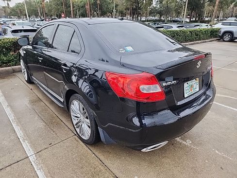 Used 2012 Suzuki Kizashi Sport SLS image 2