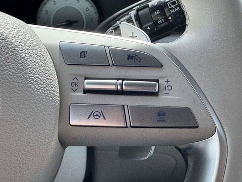 Used 2024 Hyundai Palisade Calligraphy image 18
