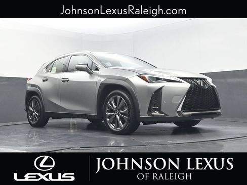 Used 2019 Lexus UX 200 F Sport w/ F Sport Premium Package FWD image 15