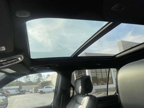 New 2026 Jeep Grand Wagoneer 4WD image 11