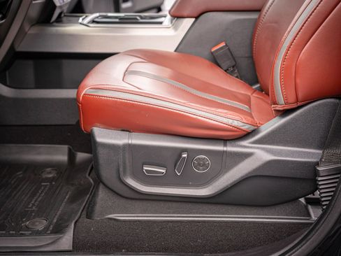 Used 2019 Ford F250 Platinum w/ Platinum Ultimate Package image 15