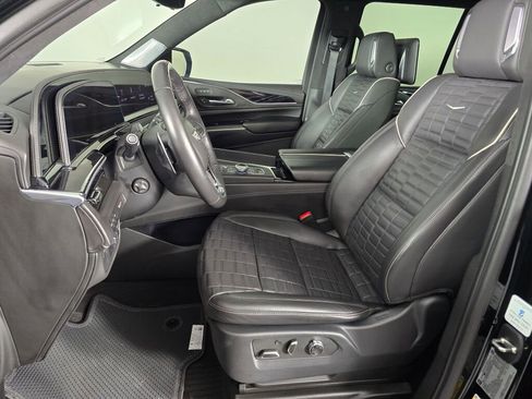 Used 2023 Cadillac Escalade V image 23