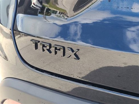 New 2026 Chevrolet Trax RS image 9