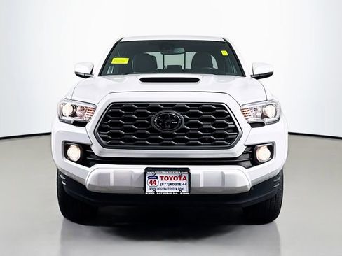 Used 2023 Toyota Tacoma TRD Sport AWD/4WD image 11