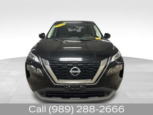 Used 2022 Nissan Rogue S AWD/4WD image 2