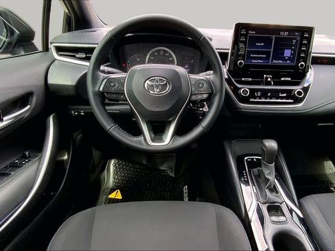 Used 2020 Toyota Corolla SE FWD image 6