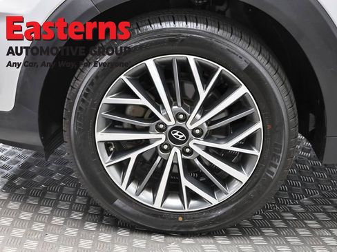 Used 2020 Hyundai Tucson Limited AWD/4WD image 35