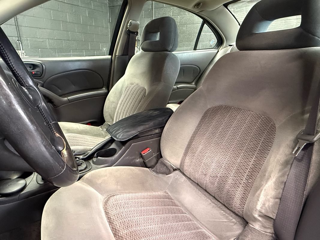 Used 2003 Pontiac Grand Am GT w/ SC/T Appearance Package FWD image 12