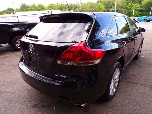Used 2015 Toyota Venza LE AWD/4WD image 9