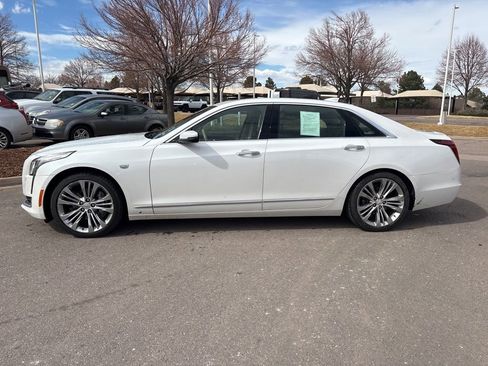 Used 2018 Cadillac CT6 Platinum image 2