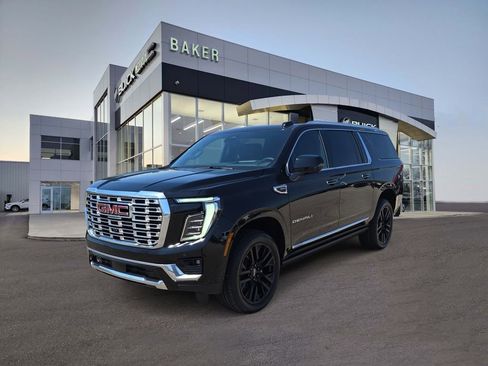 New 2026 GMC Yukon XL Denali w/ Denali Reserve Package AWD/4WD image 1