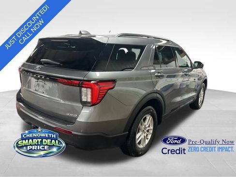 New 2026 Ford Explorer Active image 5