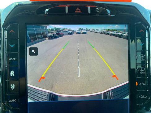 Used 2024 RAM 2500 Laramie AWD/4WD image 21
