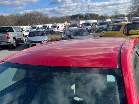 Used 2014 Toyota Corolla LE image 11