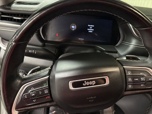 Used 2021 Jeep Grand Cherokee L Limited AWD/4WD image 18