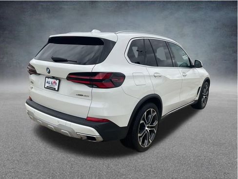Used 2024 BMW X5 sDrive40i w/ Parking Assistance Package RWD image 7