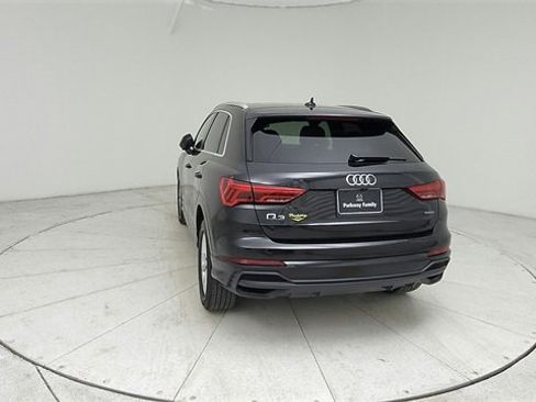 Used 2023 Audi Q3 2.0T Premium image 6