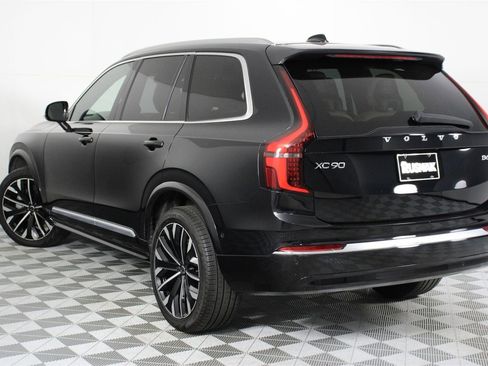 Certified 2025 Volvo XC90 B6 Ultra image 2