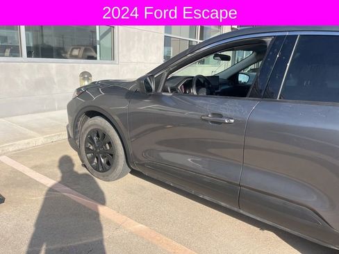 Used 2024 Ford Escape Active w/ Tech Pack #1 image 19